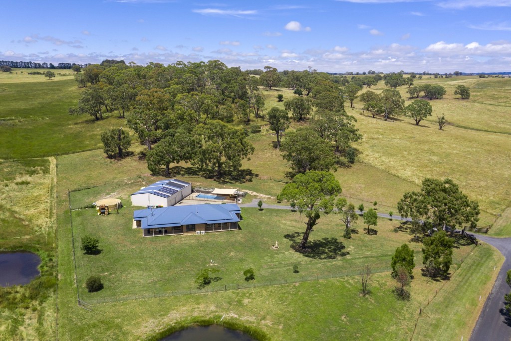 123 Summer Hill Lane, Orange NSW 2800 - photo 20