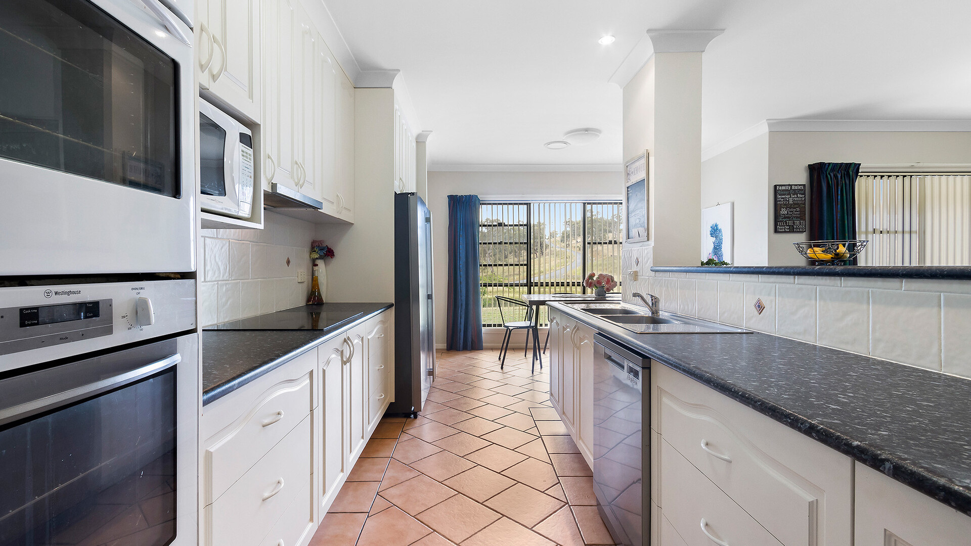 123 Summer Hill Lane, Orange NSW 2800 - photo 5