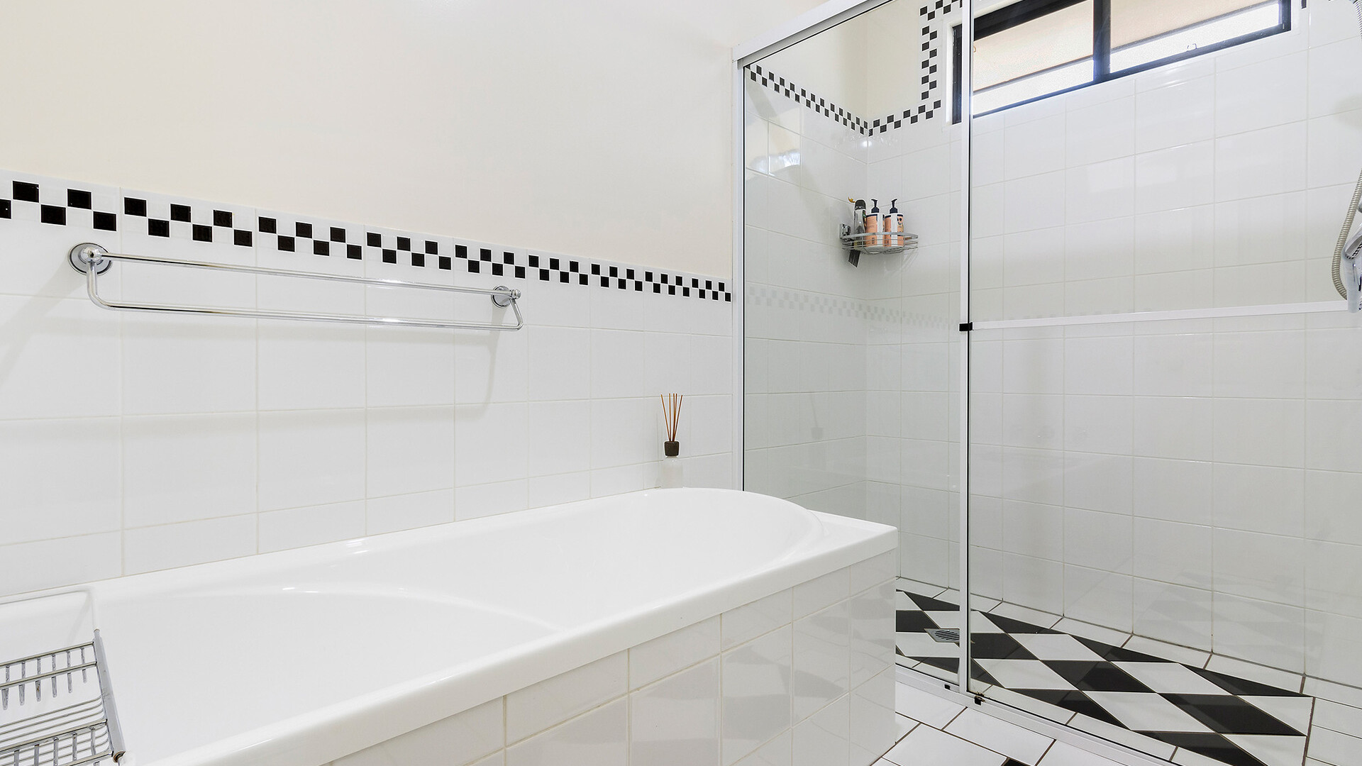 123 Summer Hill Lane, Orange NSW 2800 - photo 8