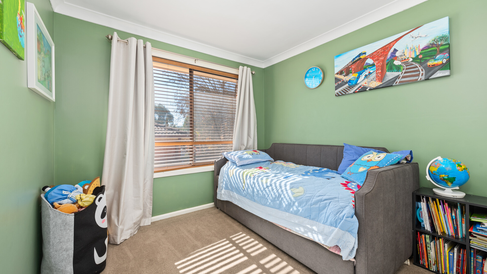 8 Tudor Place, Orange NSW 2800 - photo 11