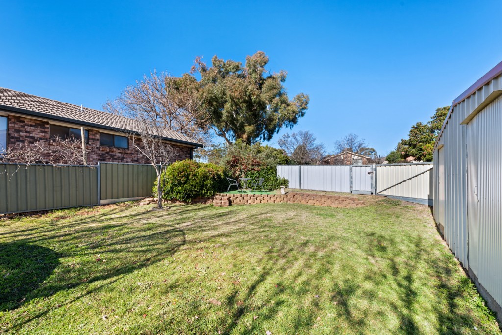 8 Tudor Place, Orange NSW 2800 - photo 13
