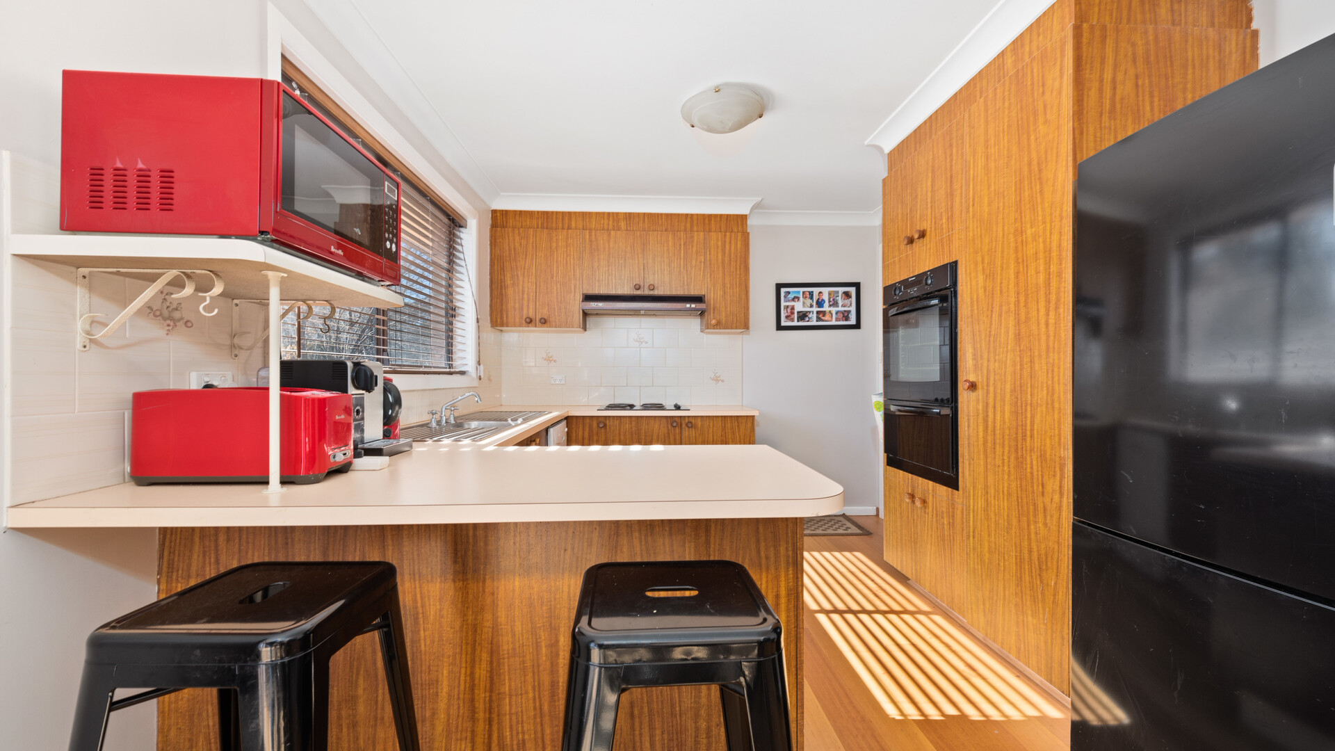 8 Tudor Place, Orange NSW 2800 - photo 5