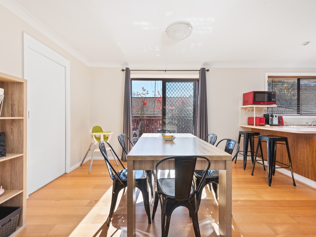 8 Tudor Place, Orange NSW 2800 - photo 6
