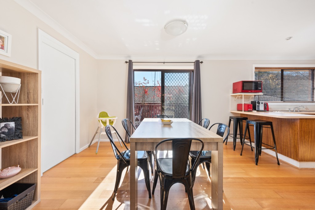 8 Tudor Place, Orange NSW 2800 - photo 10