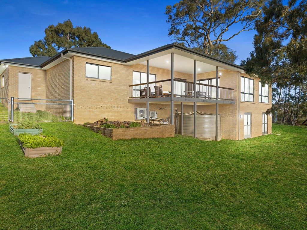 13 Dairy Hill Place, Orange NSW 2800 - McGrath Central West