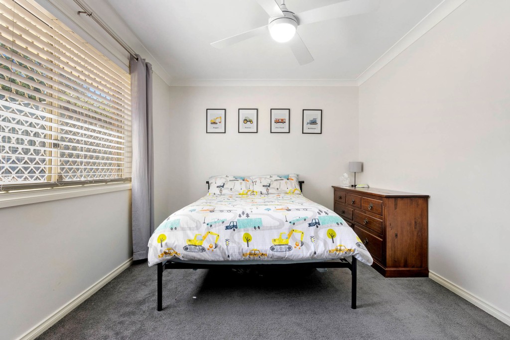 11 Melville Place, Orange NSW 2800 - photo 6