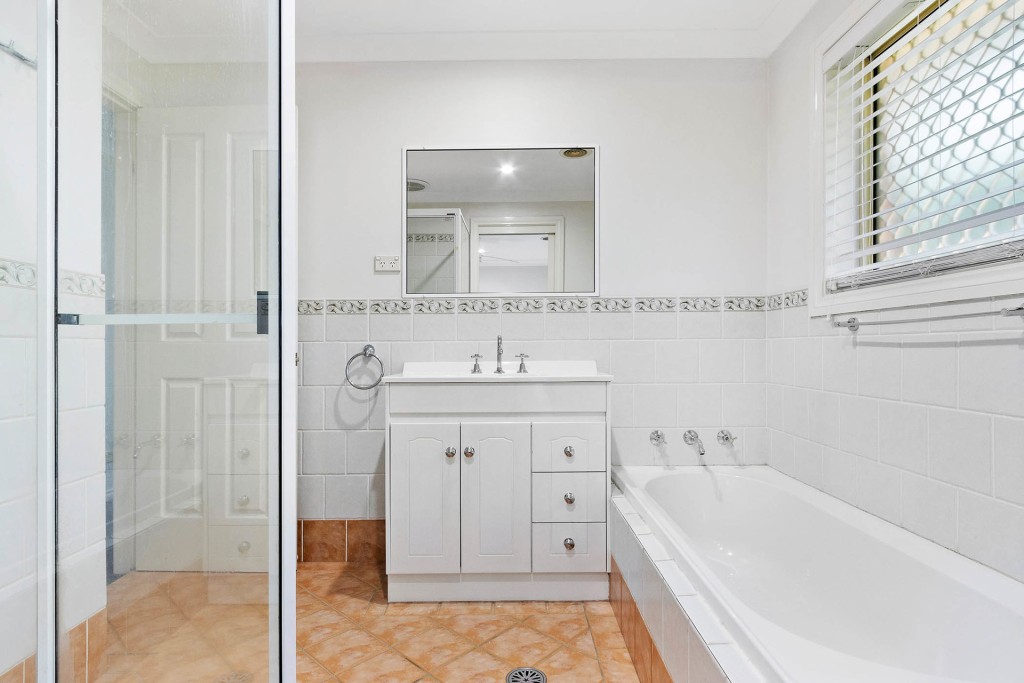 11 Melville Place, Orange NSW 2800 - photo 7