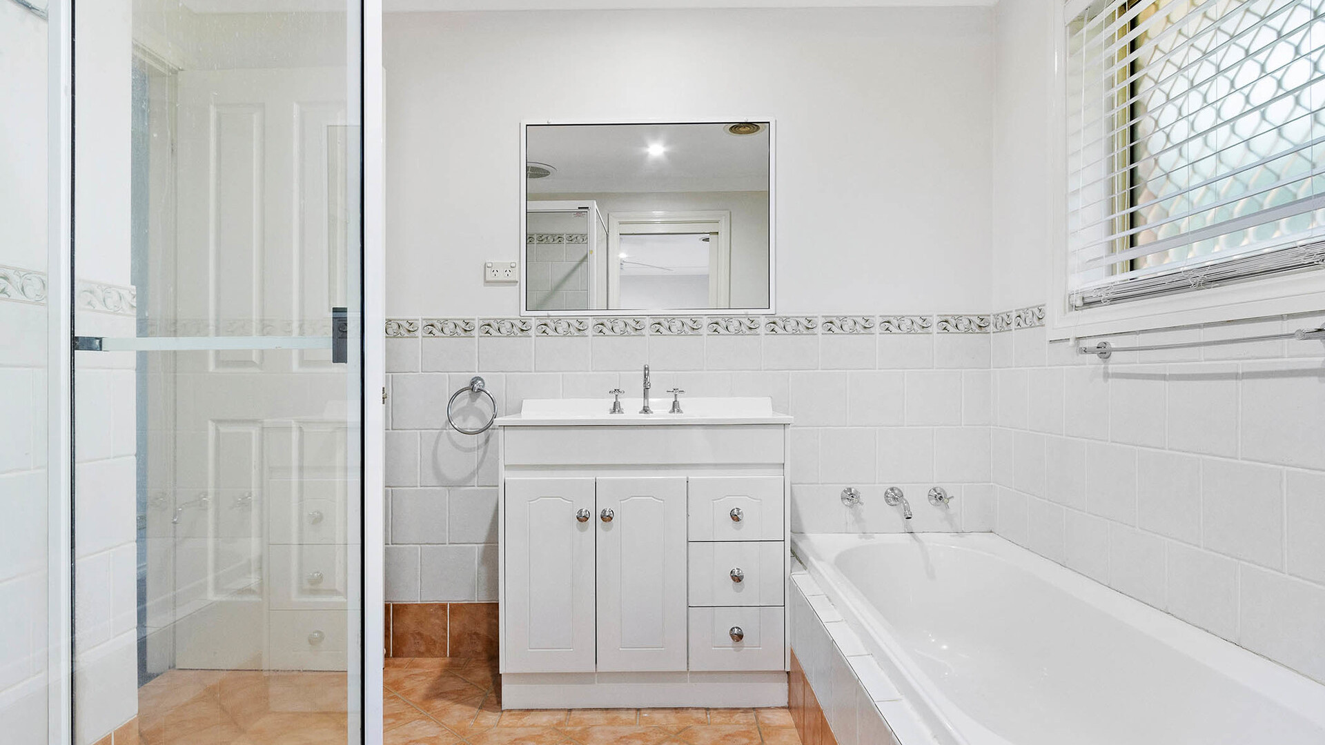 11 Melville Place, Orange NSW 2800 - photo 7