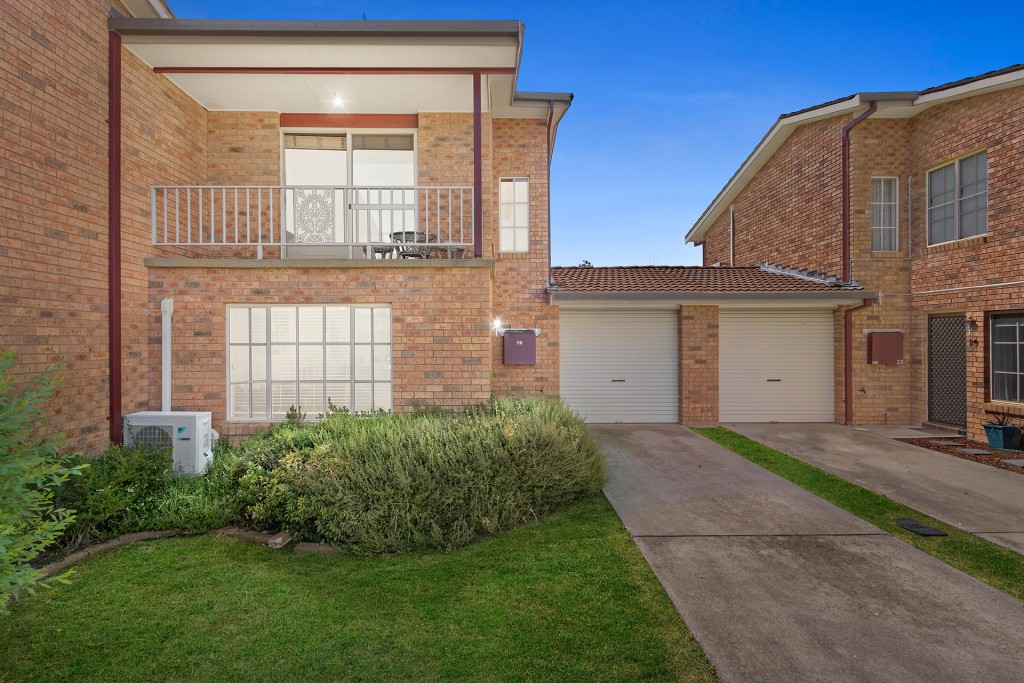 19/67 Kenna Street, Orange NSW 2800 - McGrath Central West