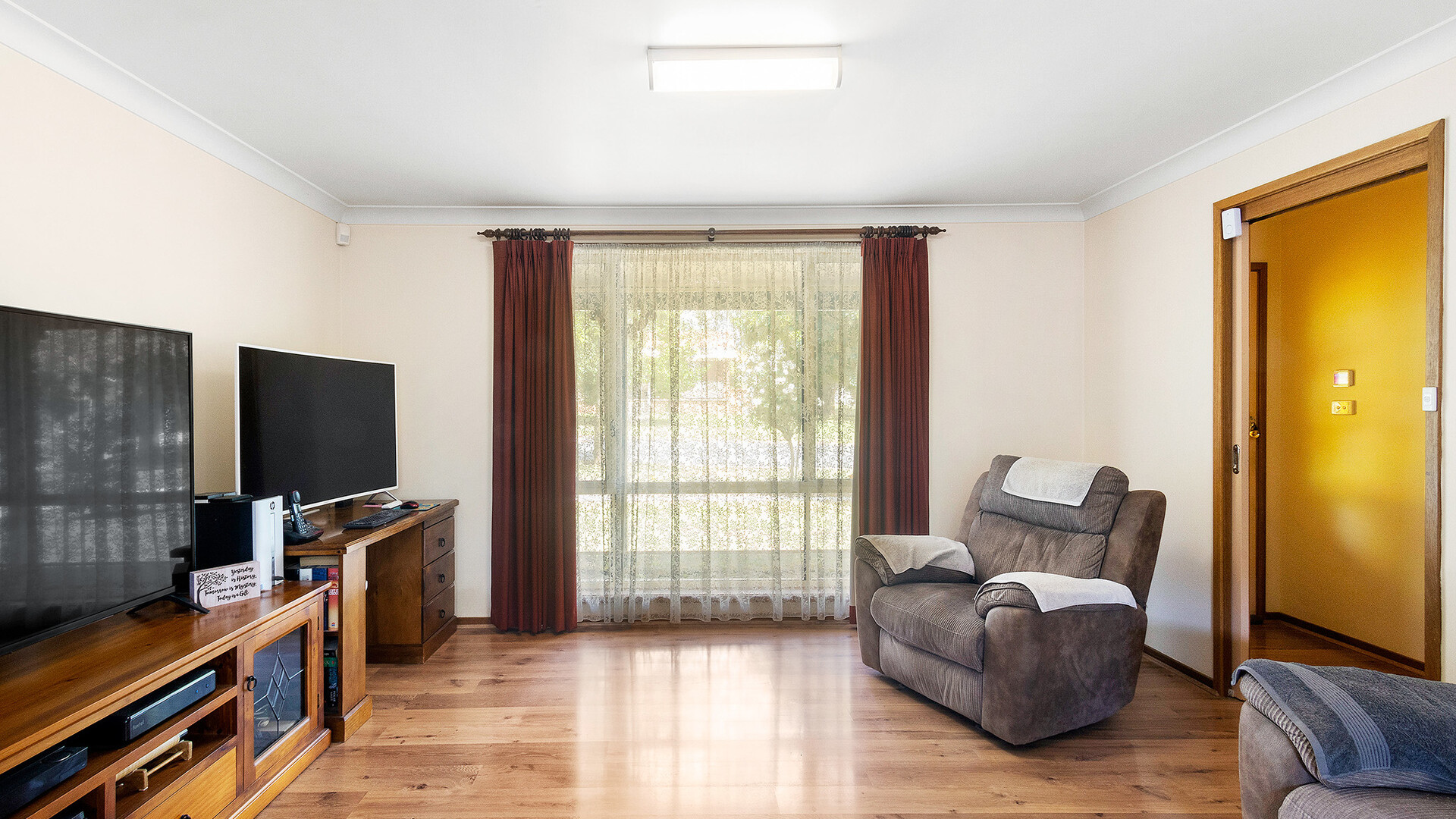 42 Bill Marshall Drive, Orange NSW 2800 - photo 2