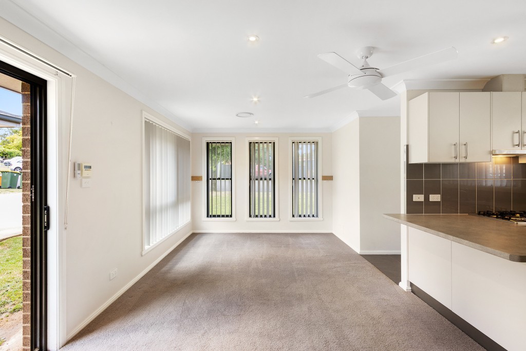 428 Summer Street, Orange NSW 2800 - photo 12