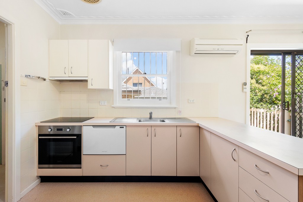 428 Summer Street, Orange NSW 2800 - photo 4