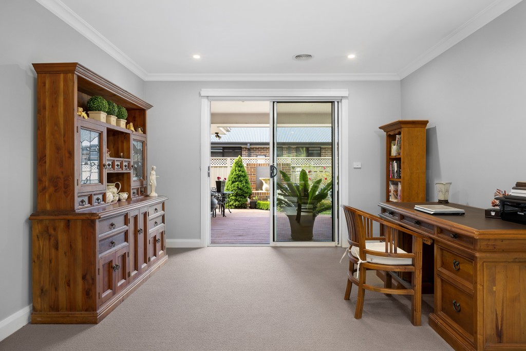14 Buckland Drive, Orange NSW 2800 - photo 14