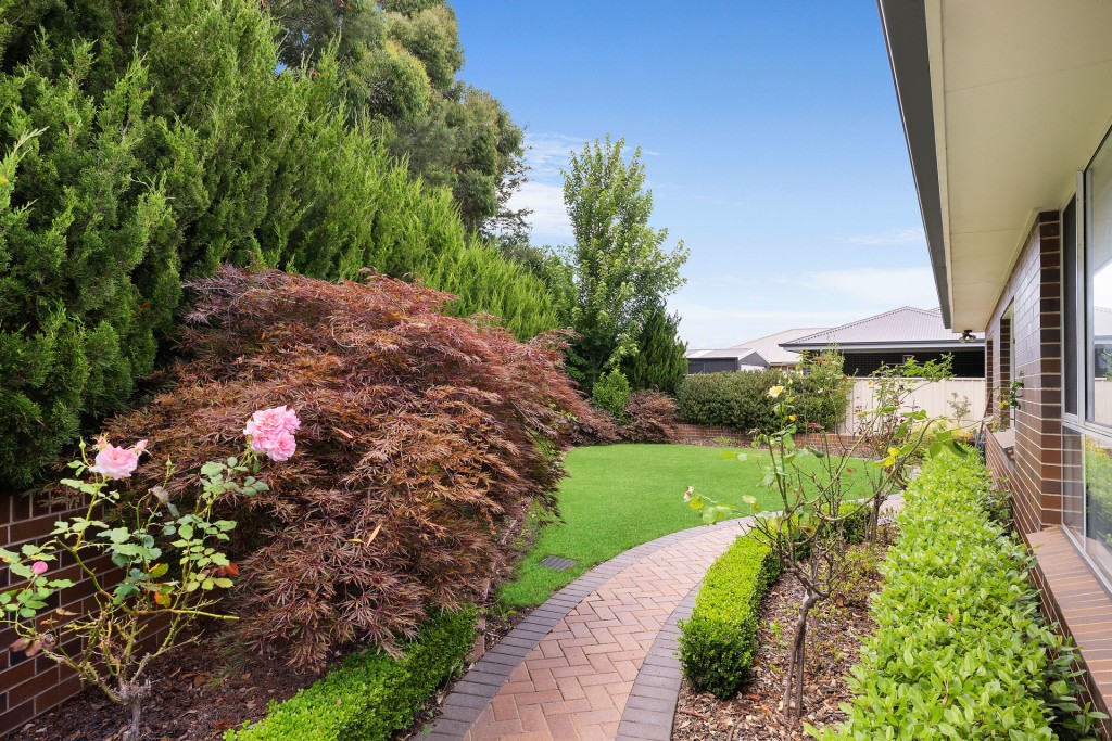 14 Buckland Drive, Orange NSW 2800 - photo 6