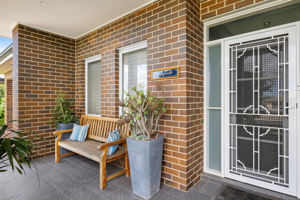 14 Buckland Drive, Orange NSW 2800 - photo 7