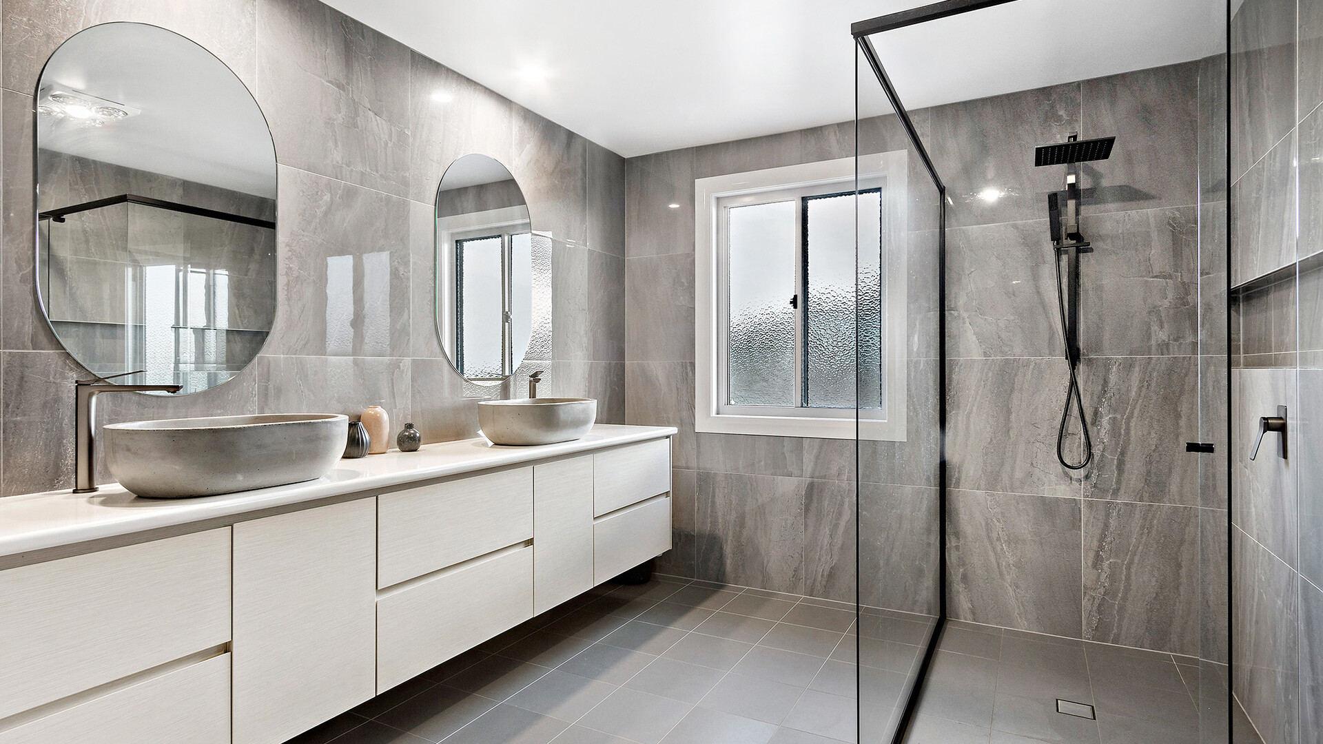 8 Cedar Street, Orange NSW 2800 - photo 12