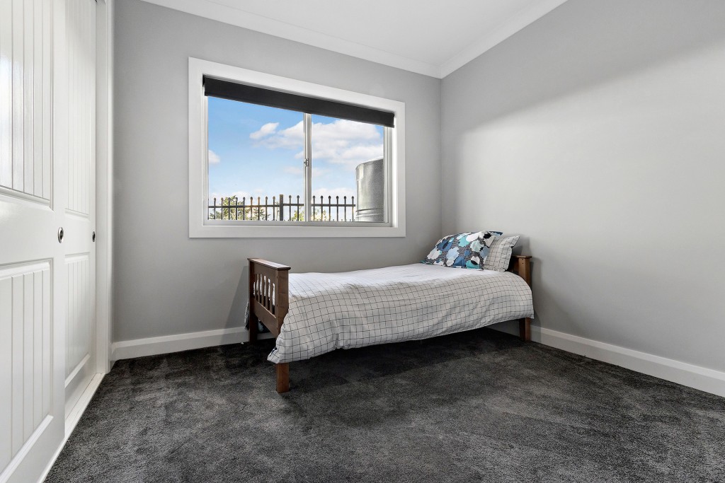8 Cedar Street, Orange NSW 2800 - photo 17