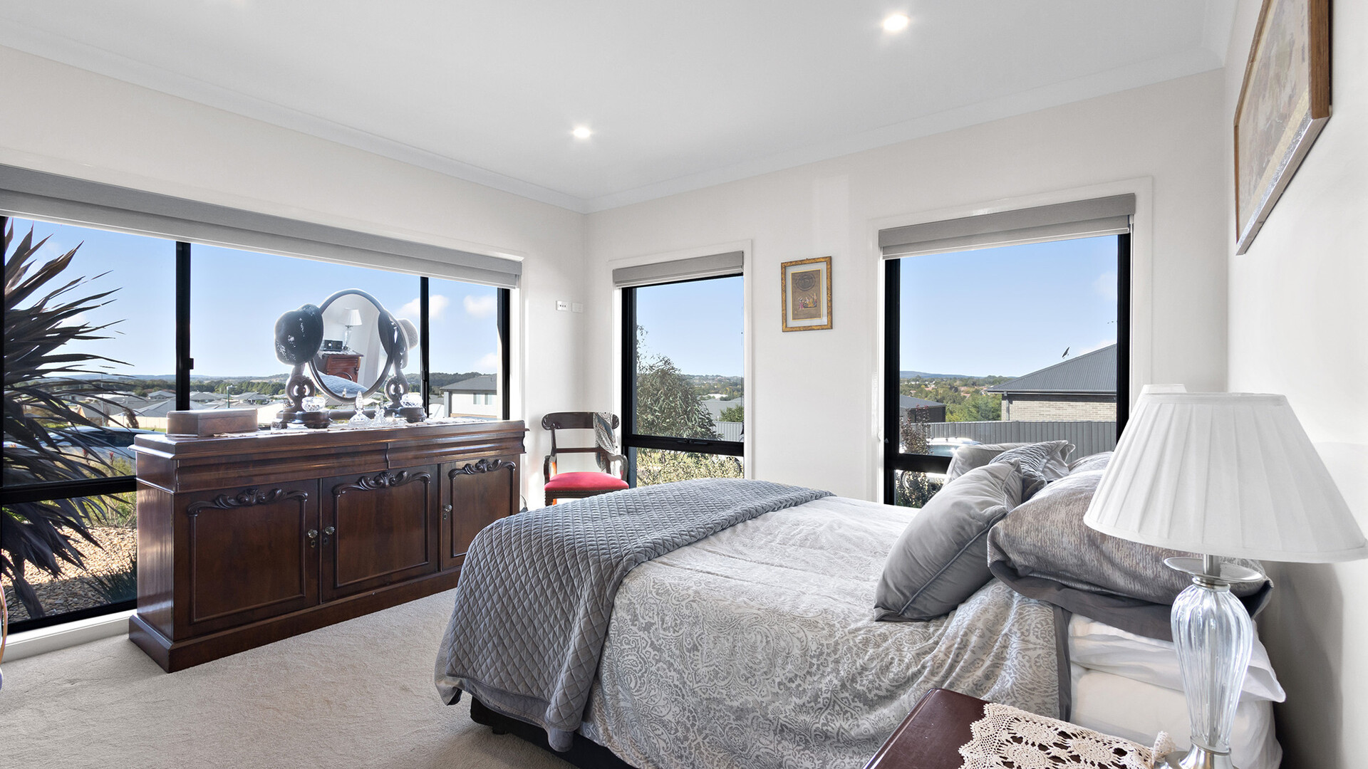 41 Lisbon Circuit, Orange NSW 2800 - photo 13