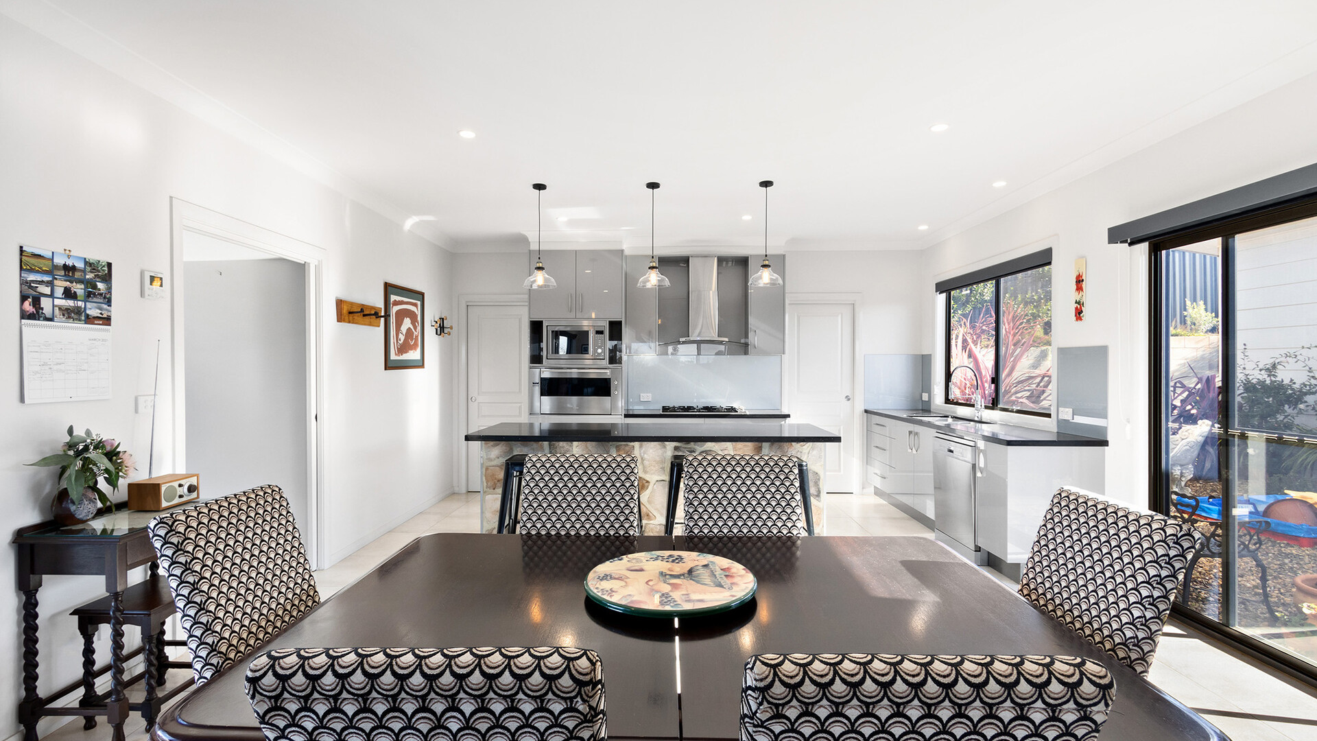 41 Lisbon Circuit, Orange NSW 2800 - photo 7