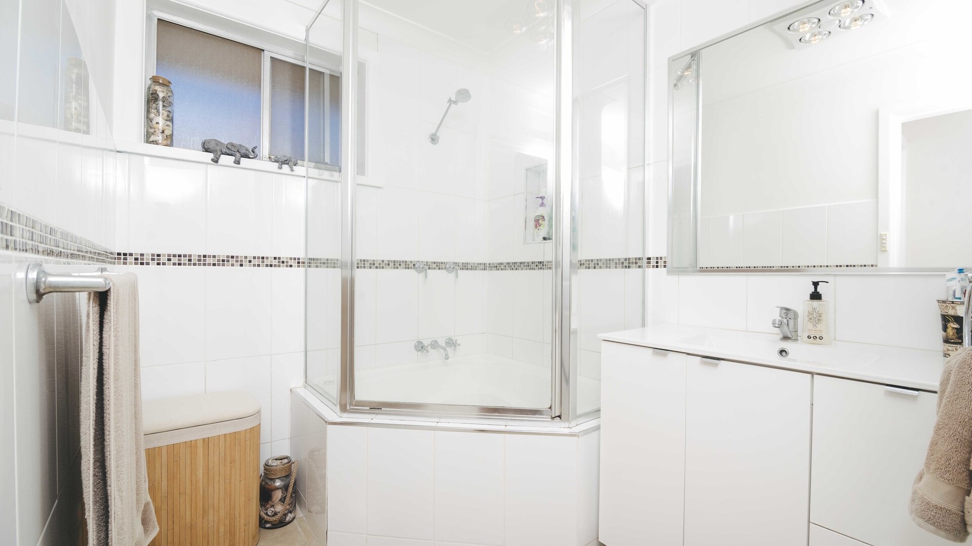 391 Lords Place, Orange NSW 2800 - photo 8