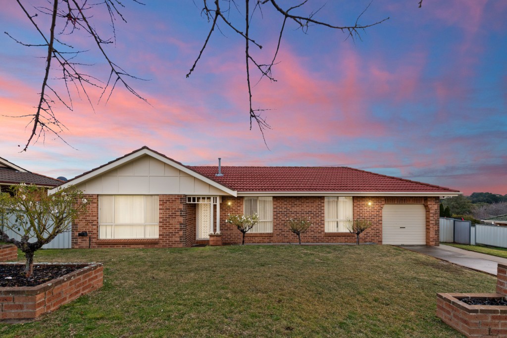 15 Turner Crescent, Orange NSW 2800 - McGrath Central West