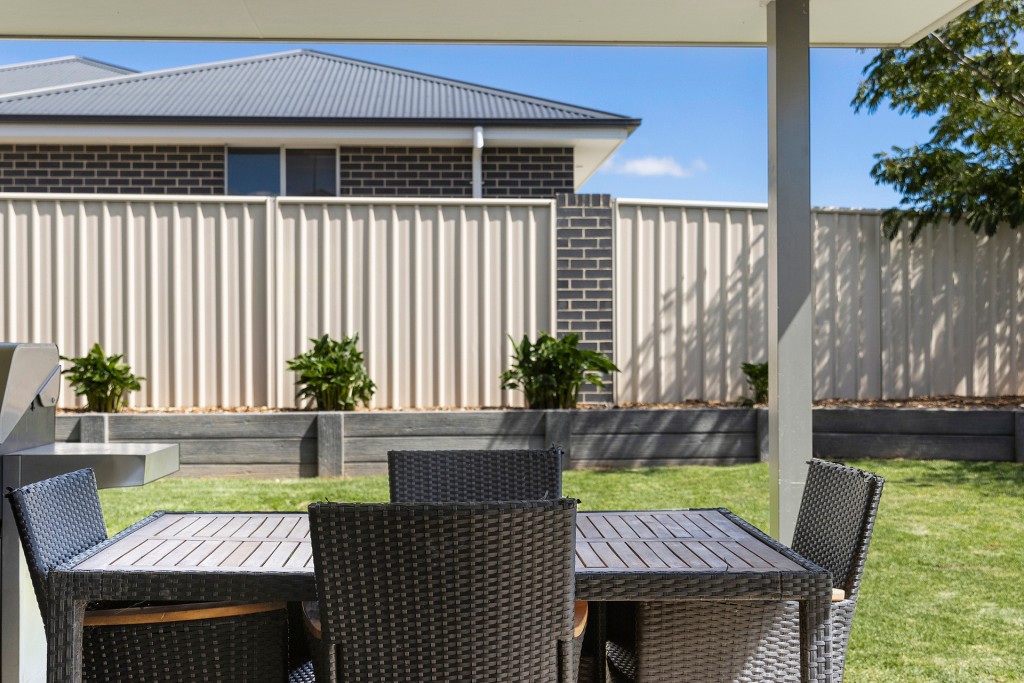 39 Moonstone Drive, Orange NSW 2800 - photo 11