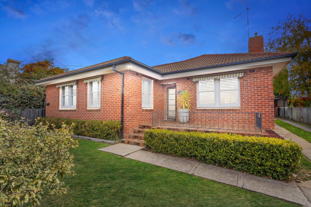 105 Sale Street, Orange NSW 2800 - photo 17