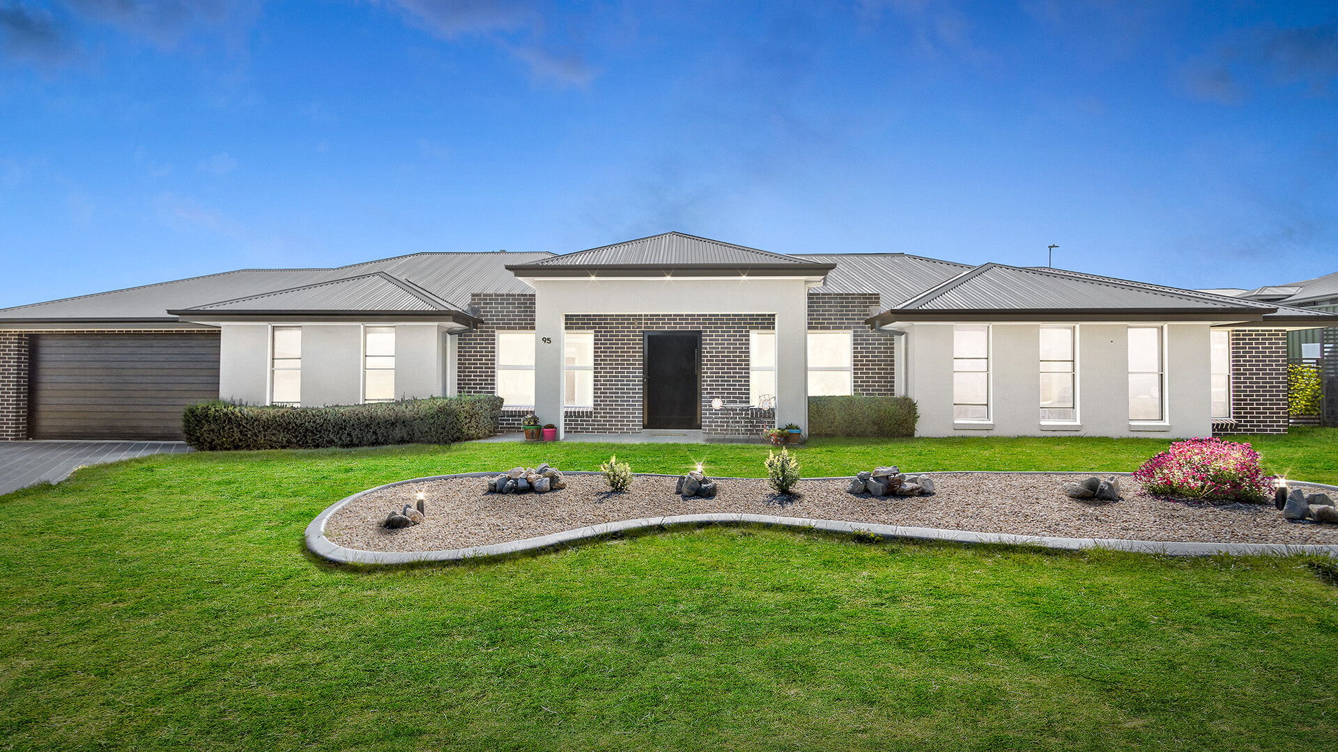 95 Colville Street, Bathurst NSW 2795 - photo 2