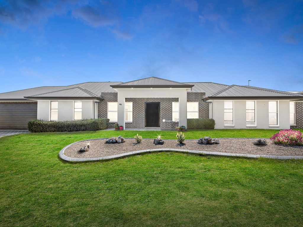 95 Colville Street, Bathurst NSW 2795 - McGrath Central West