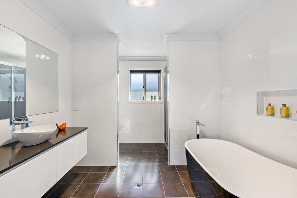 95 Colville Street, Bathurst NSW 2795 - photo 13