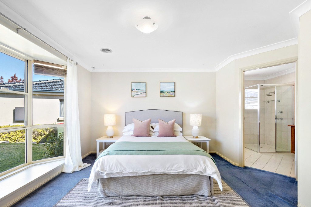 2 Bimble Close, Orange NSW 2800 - photo 8