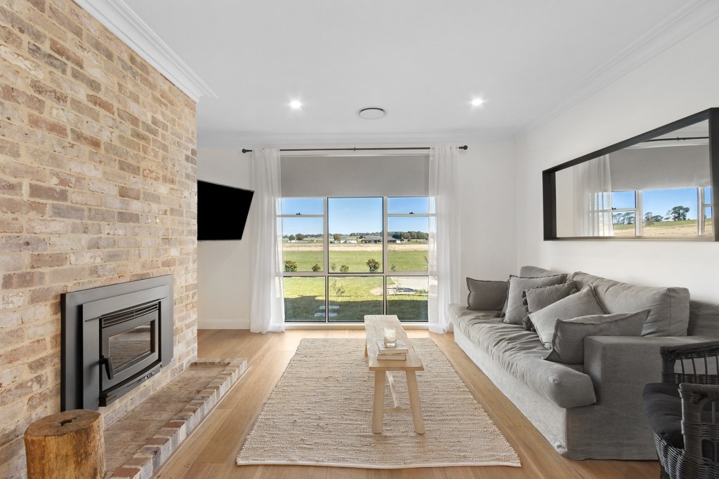 80 Hillside Lane, Orange NSW 2800 - photo 4