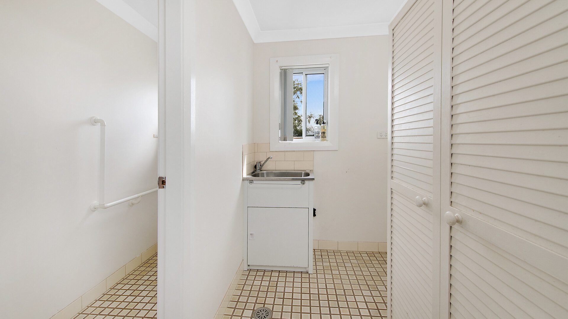 37 Wakeford Street, Orange NSW 2800 - photo 9