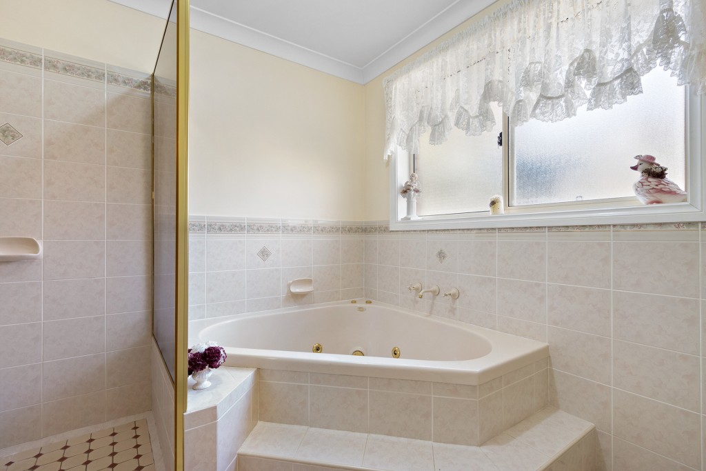 20 Glendale Crescent, Orange NSW 2800 - photo 9