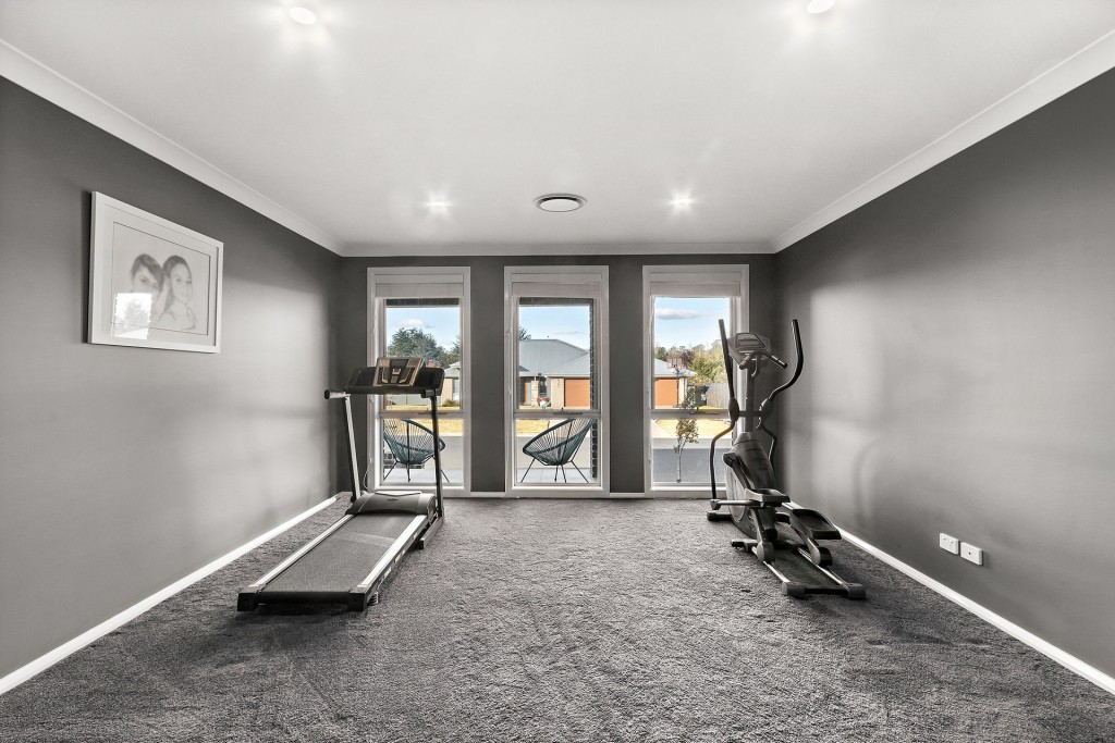 5 Lombardy Way, Orange NSW 2800 - photo 17