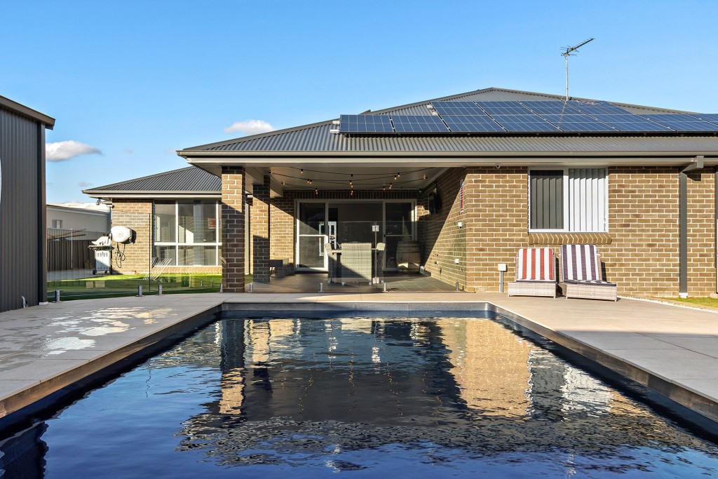 5 Lombardy Way, Orange NSW 2800 - photo 18