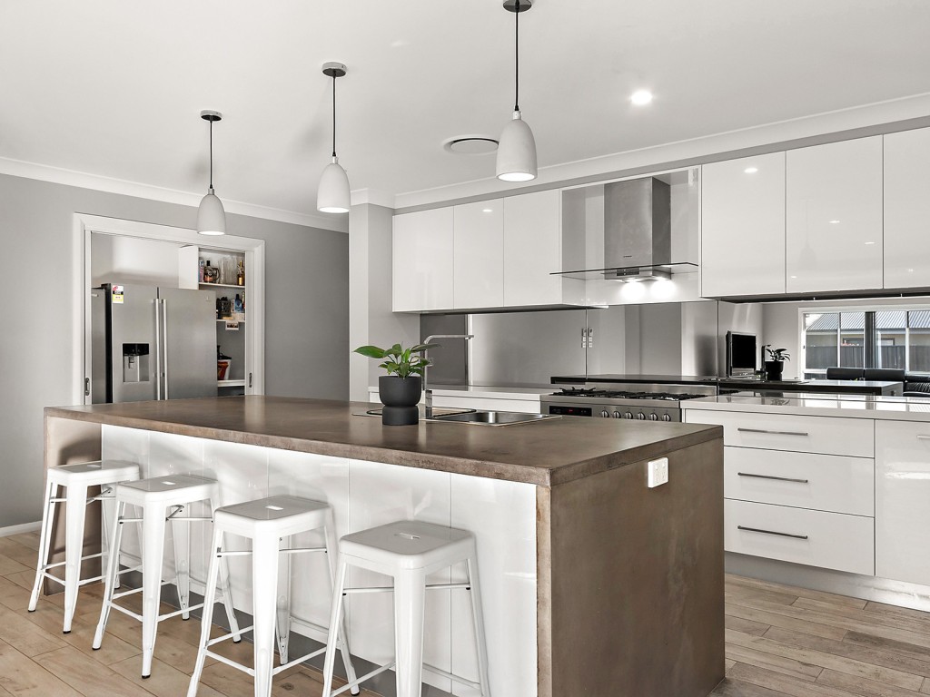 5 Lombardy Way, Orange NSW 2800 - photo 4