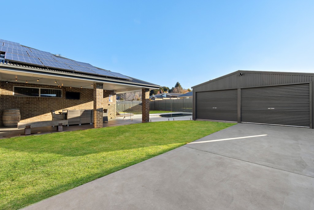 5 Lombardy Way, Orange NSW 2800 - photo 8