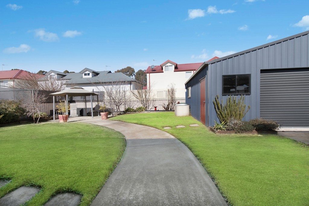 8 Ruby Street, Orange NSW 2800 - photo 13