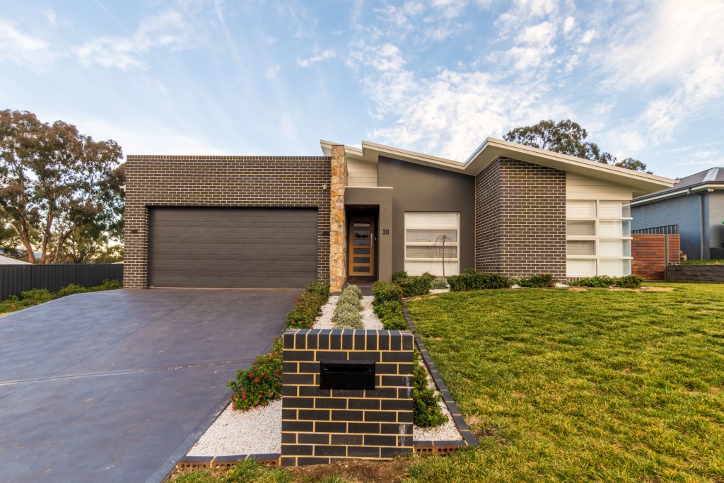 30 Stevenson Way, Orange NSW 2800 - photo 2