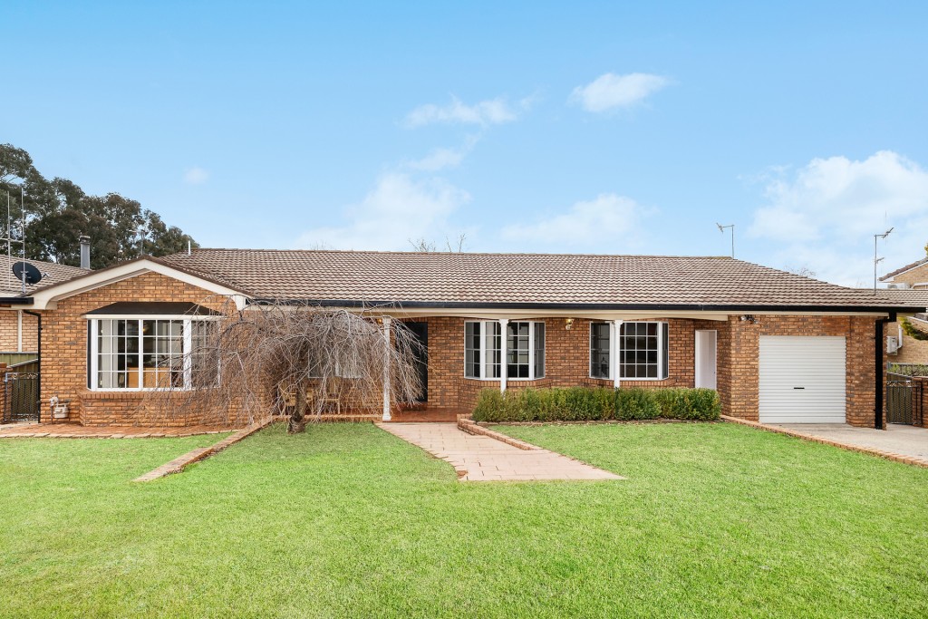 17 Malvern Avenue, Orange NSW 2800 - McGrath Central West