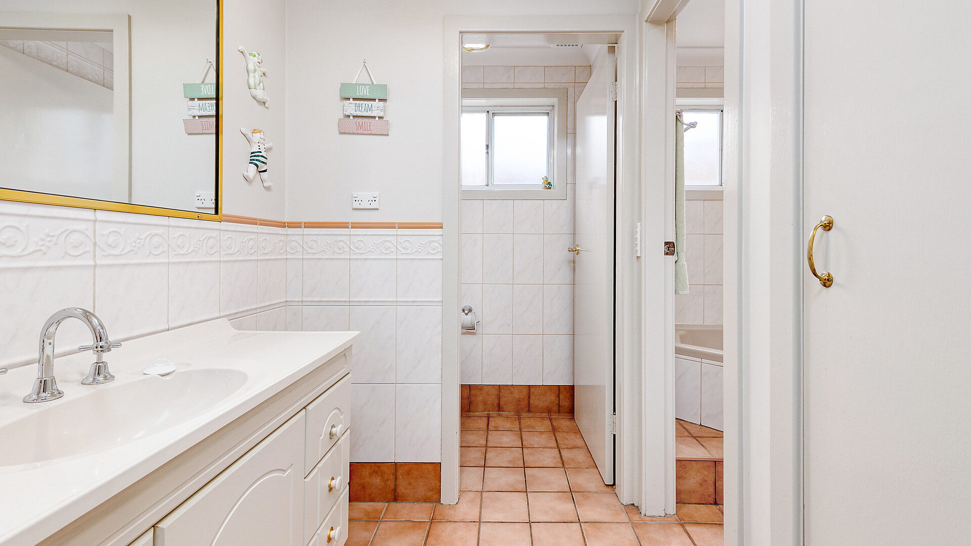 17 Malvern Avenue, Orange NSW 2800 - photo 12