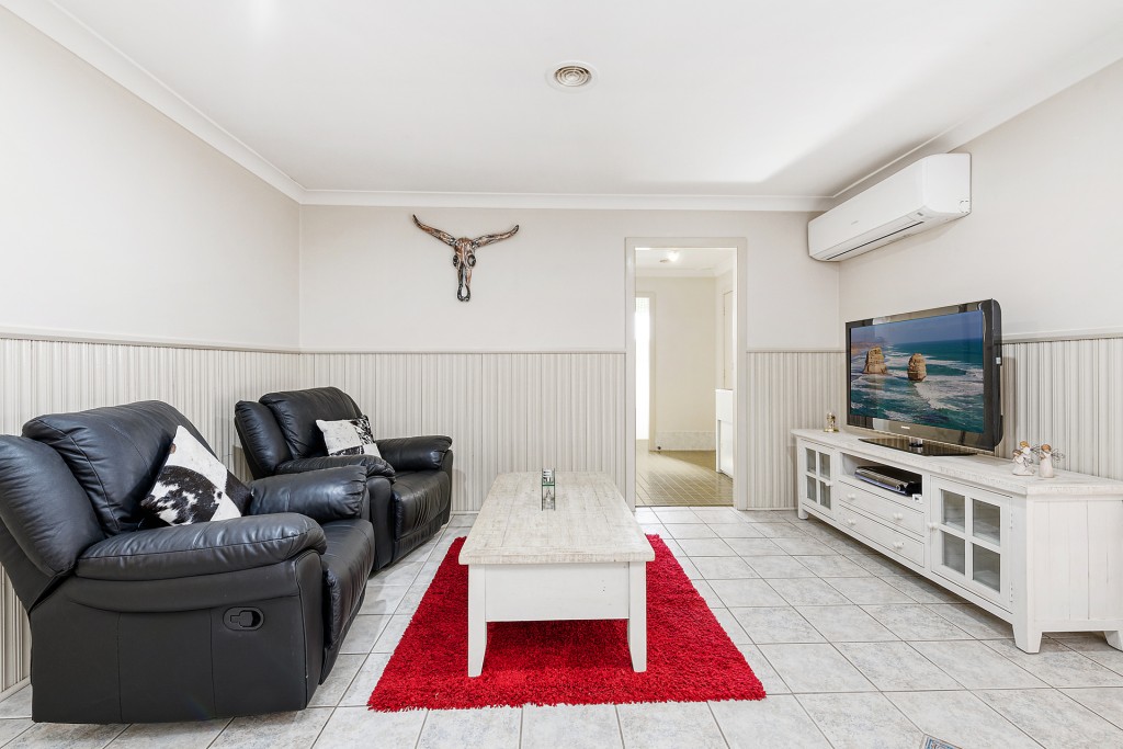 17 Malvern Avenue, Orange NSW 2800 - photo 4