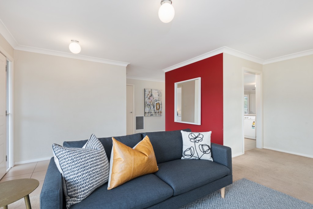 6 Maroney Close, Orange NSW 2800 - photo 5