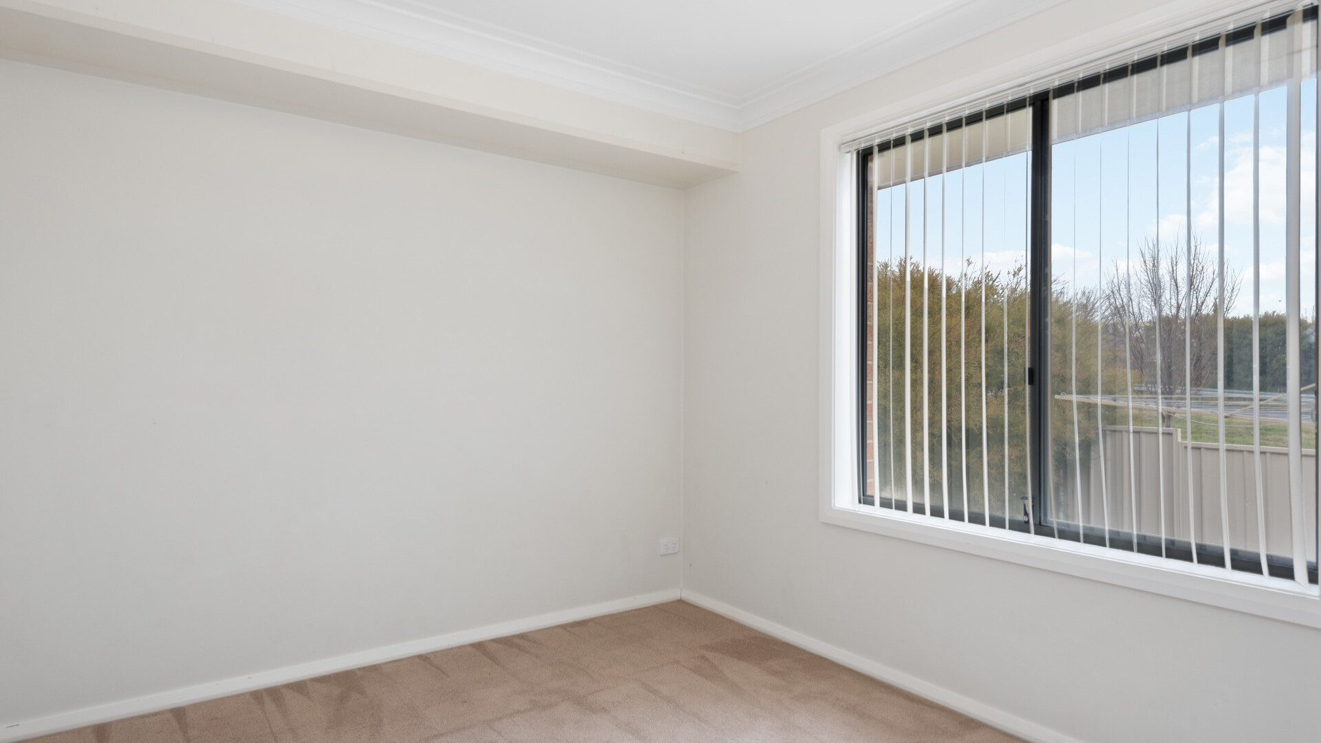 6 Maroney Close, Orange NSW 2800 - photo 10