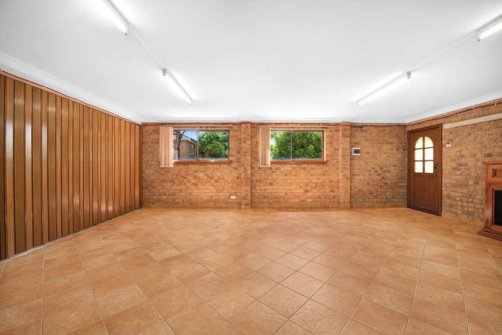 21 Icely Road, Orange NSW 2800 - photo 23