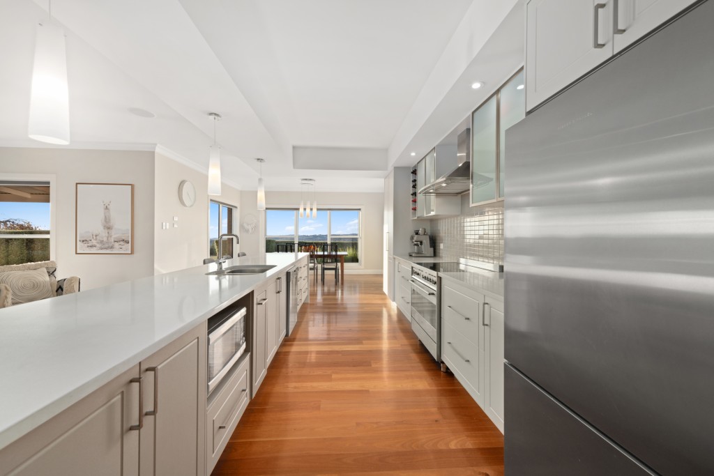 76 Dean Drive, Orange NSW 2800 - photo 11