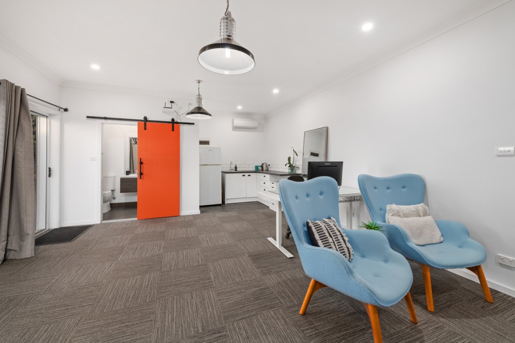 76 Dean Drive, Orange NSW 2800 - photo 21