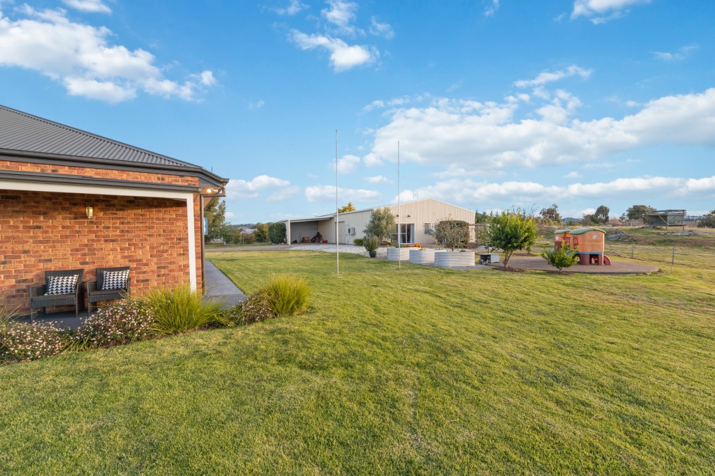 76 Dean Drive, Orange NSW 2800 - photo 32