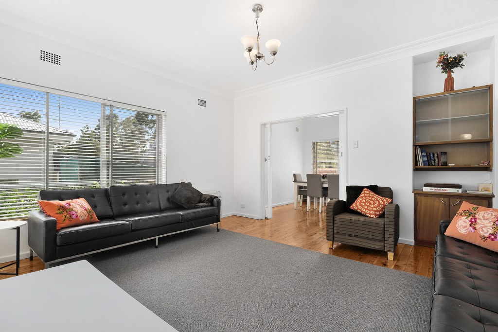 151 Warrendine Street, Orange NSW 2800 - photo 2